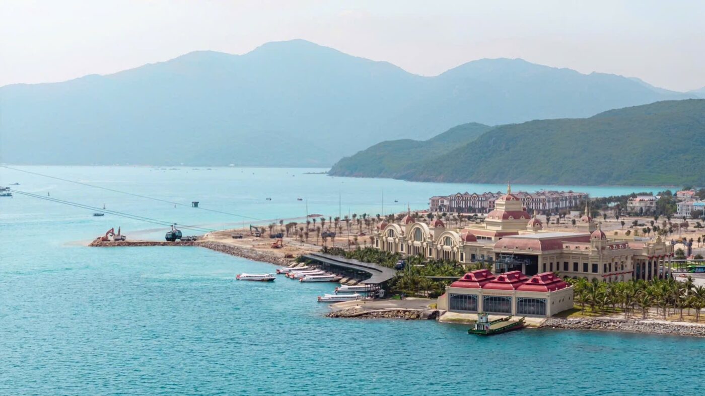 Hình ảnh thực tế tiến độ dự án Vinhomes Pearl Bay Nha Trang mới nhất 1/2026